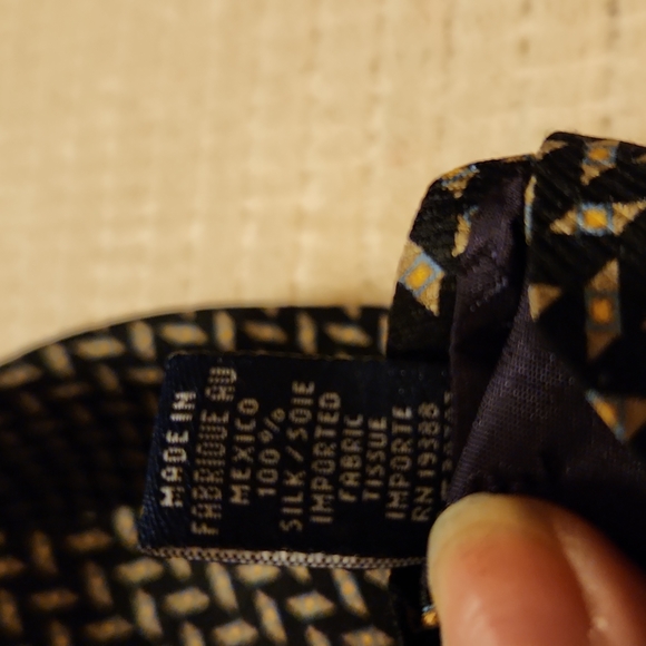 NOT FOR SALE - Picture 3 of 4